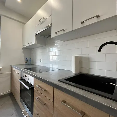 Bella Rose Apartment *